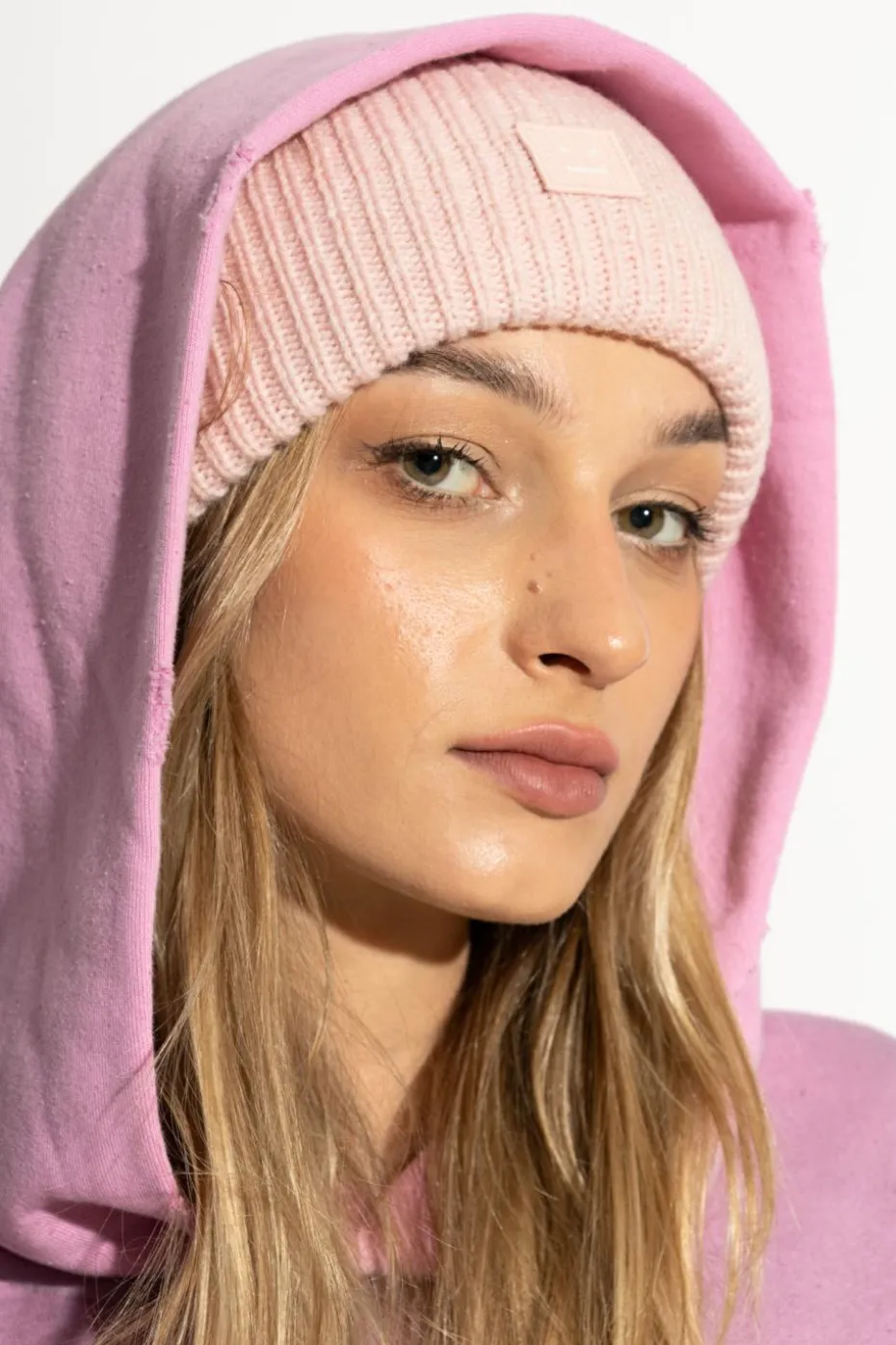 Acne Studios RÓŻOWY Wełniana czapka z logo