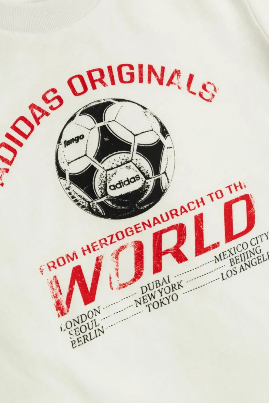 ADIDAS Kids BIAŁY T-shirt z nadrukiem