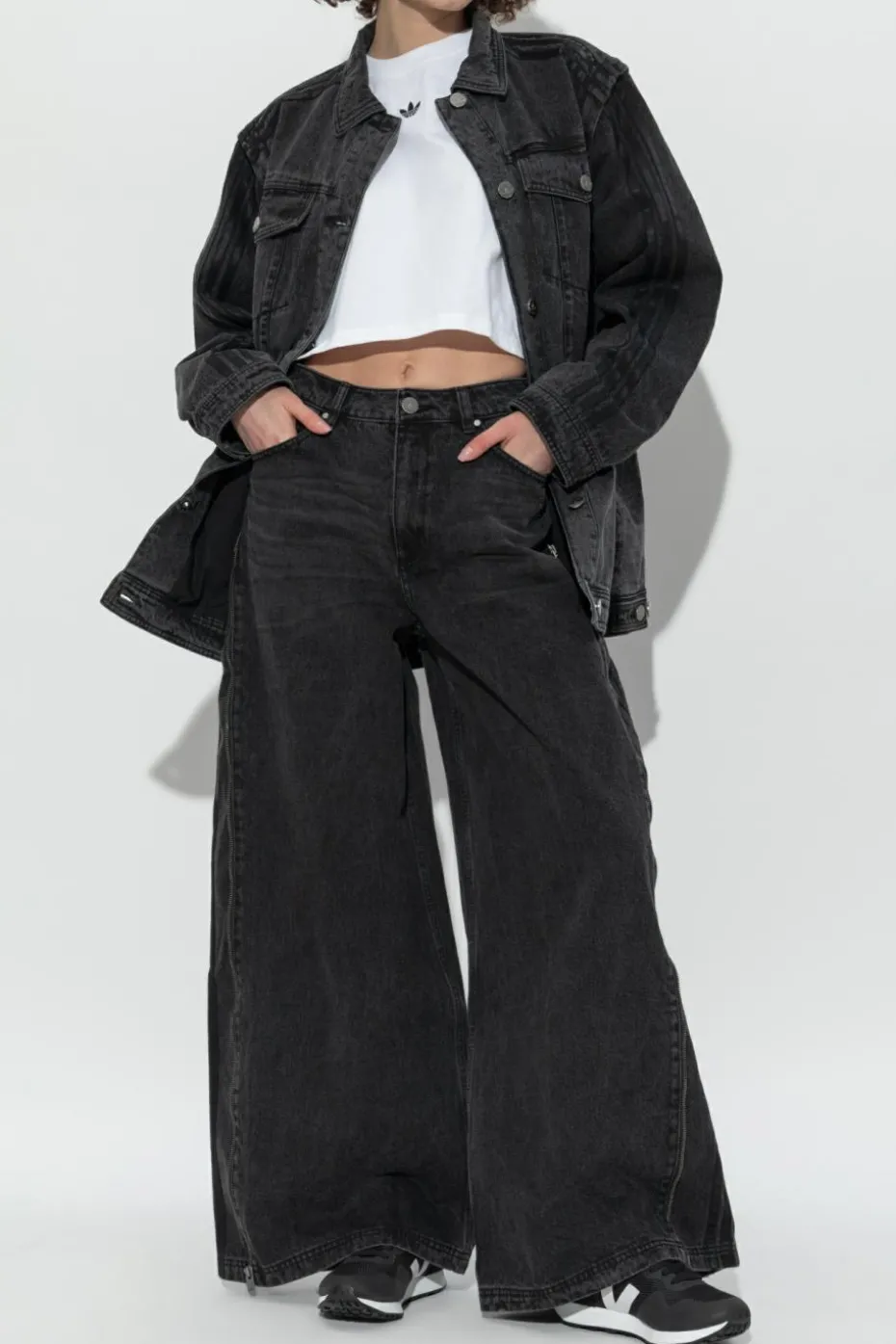 ADIDAS Originals CZARNY Jeansy z szerokimi nogawkami