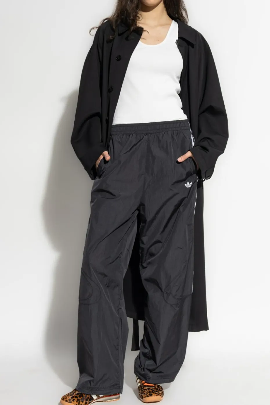 ADIDAS Originals CZARNY Spodnie ortalionowe