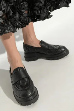 AGL CZARNY Buty Celeste` typu `loafers`