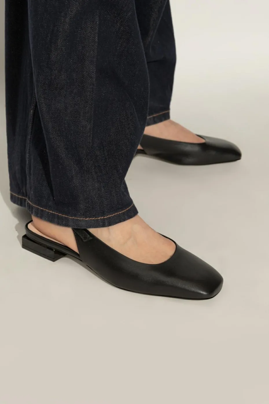 AGL CZARNY Buty na obcasie `Angie`