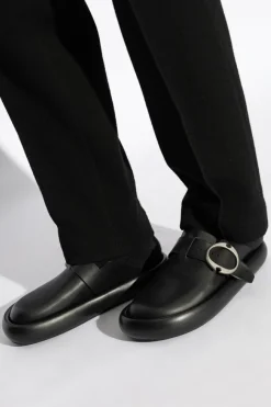 Alexander McQueen CZARNY Skórzane klapki `Arc`