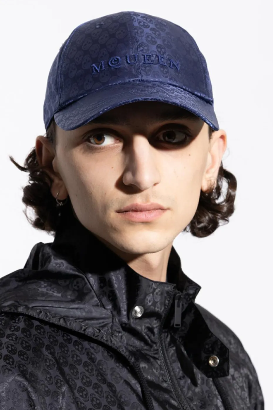 Alexander McQueen GRANATOWY Czapka z daszkiem