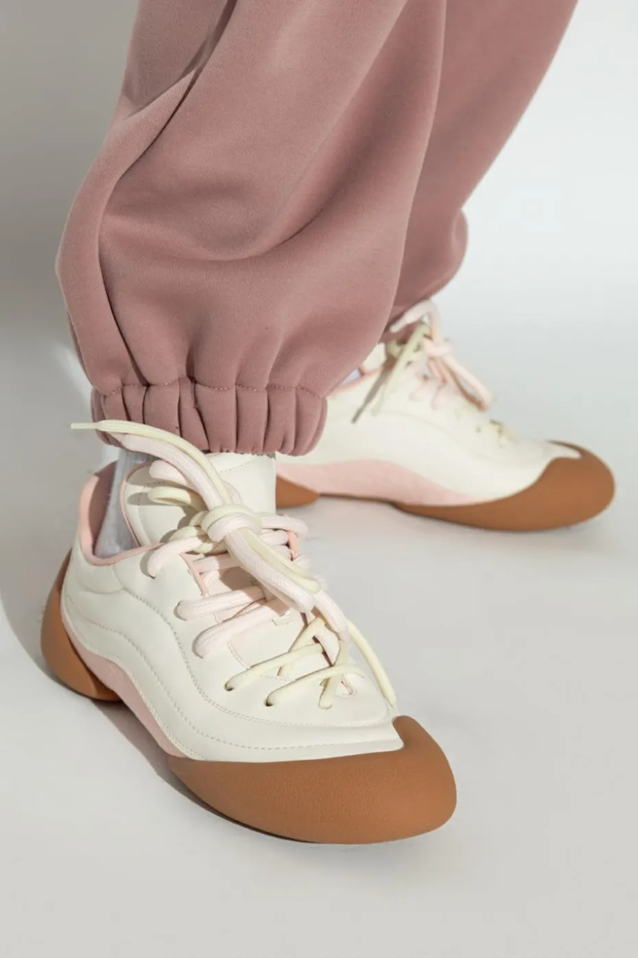 Alexander McQueen RÓŻOWY Buty sportowe `Flexion`