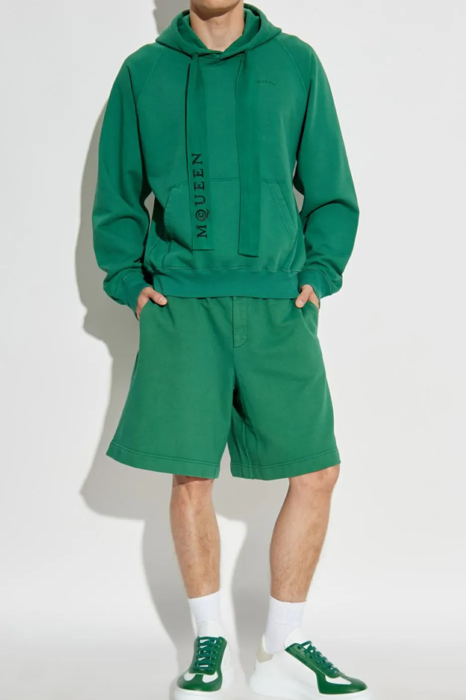Alexander McQueen ZIELONY Szorty z wyszytym logo