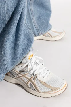 ASICS BIAŁY Buty sportowe `GEL-NIMBUS 10.1`
