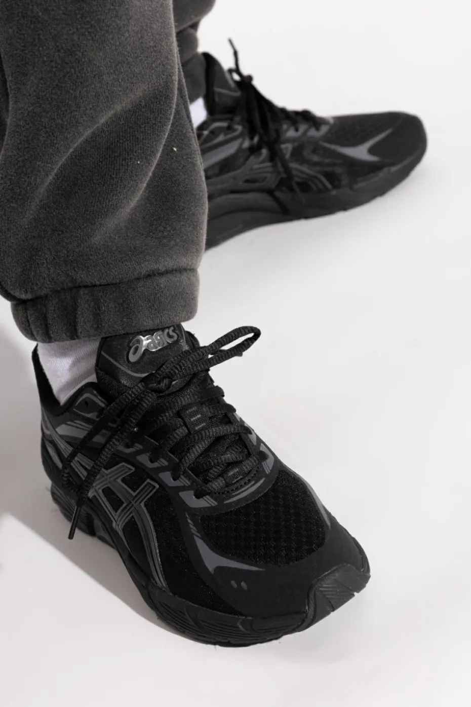 ASICS CZARNY Buty sportowe `GEL-QUANTUM 180 VIII`