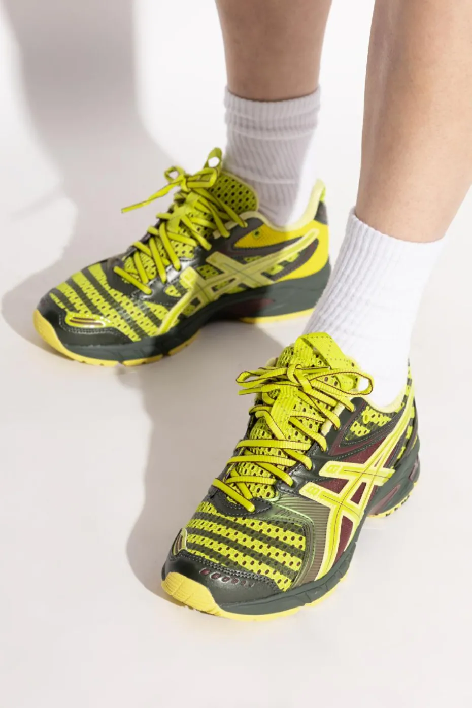 ASICS ŻÓŁTY Buty sportowe `UB9-S Gel-DS. Trainer 14`
