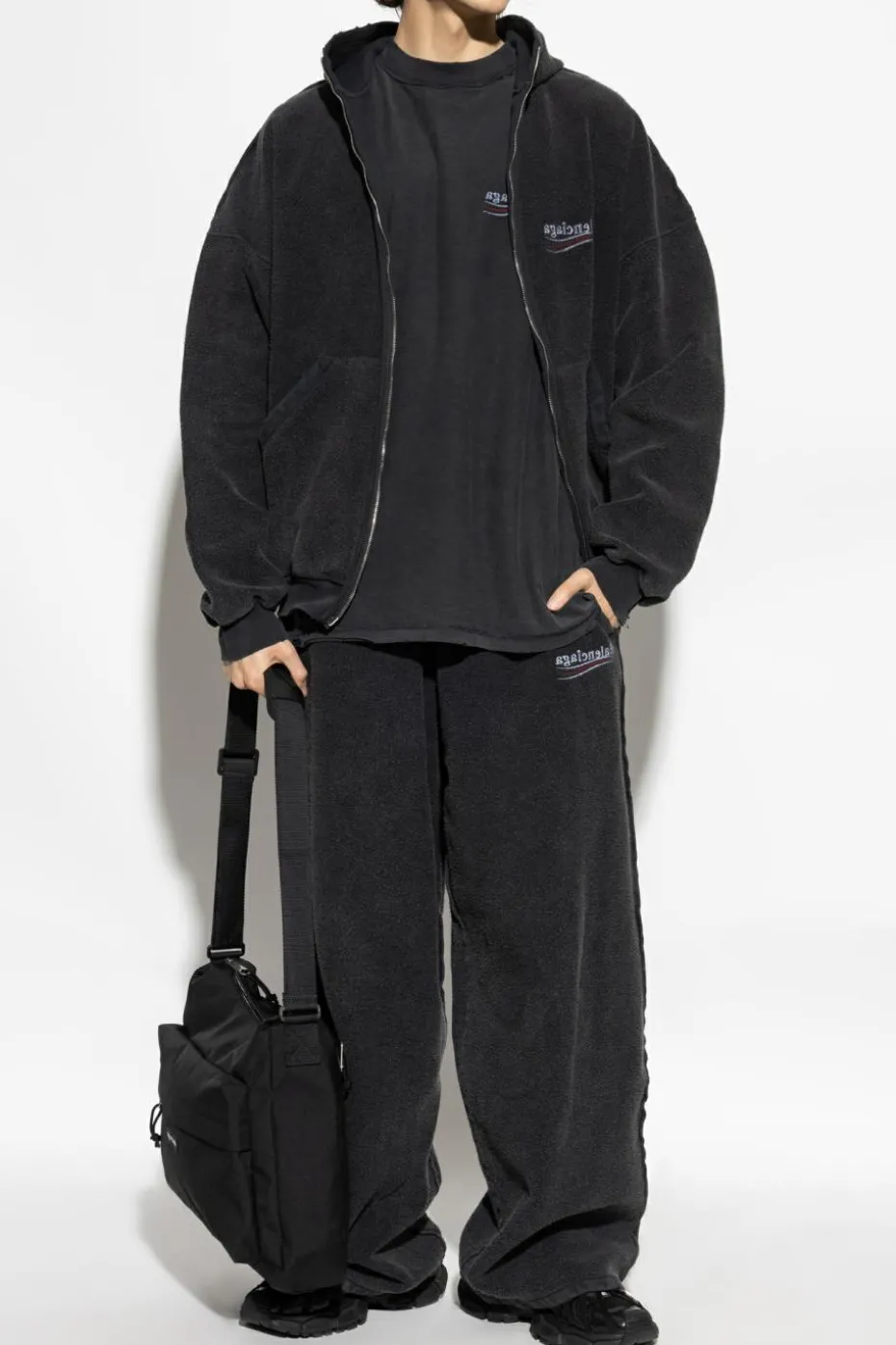 Balenciaga CZARNY Bluza z efektem `vintage`