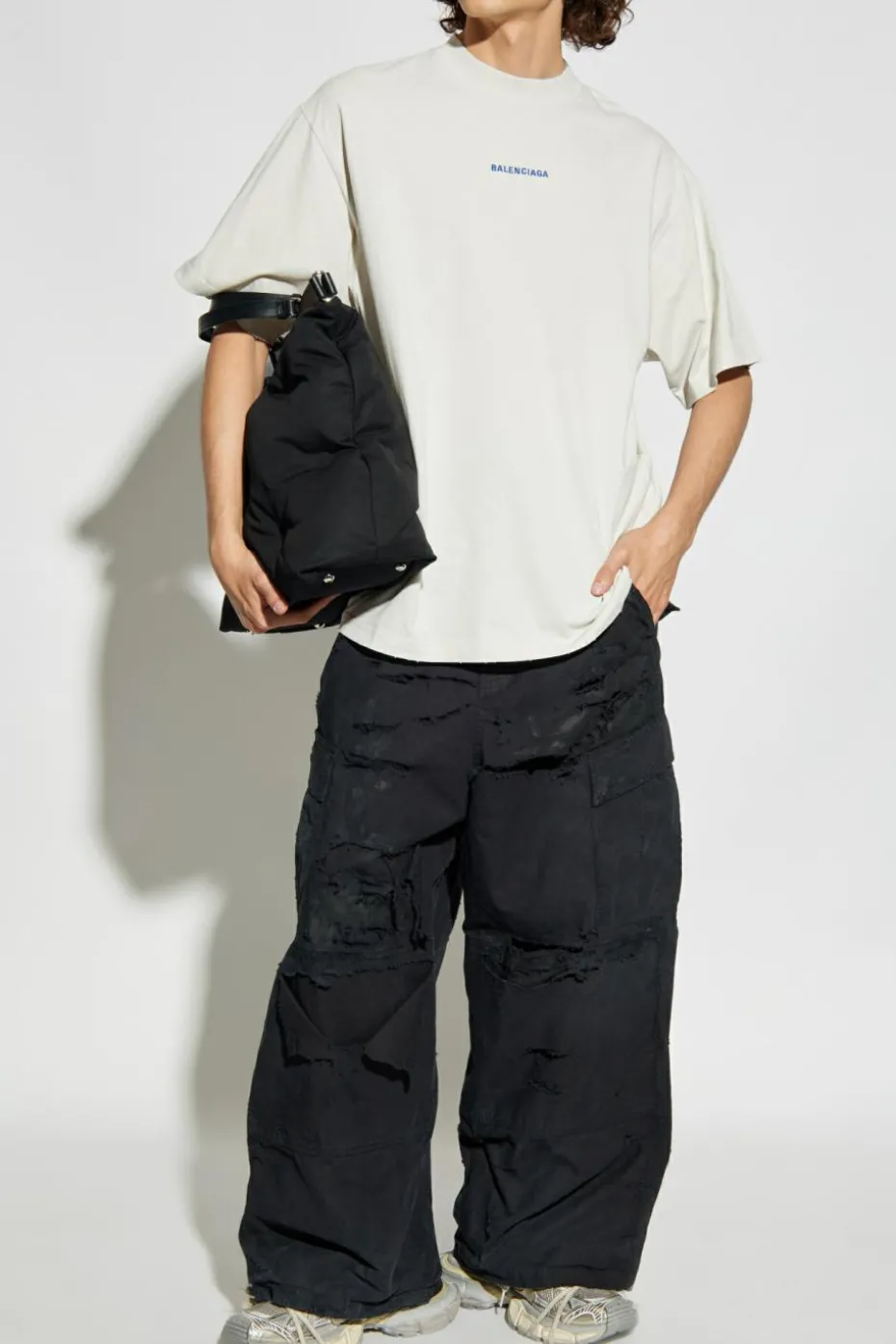 Balenciaga CZARNY Spodnie typu `cargo` z efektem `vintage`