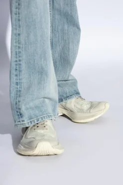 Balenciaga kremowy Buty sportowe `Circuit`