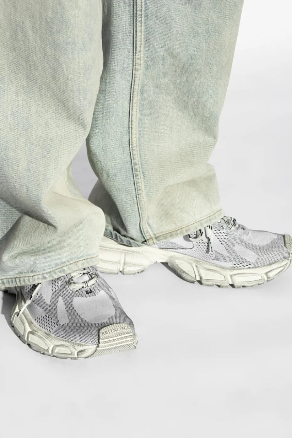 Balenciaga SZARY Balenciaga x Under Armour