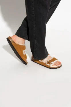 Birkenstock BRĄZOWY Klapki ‘Arizona BS’