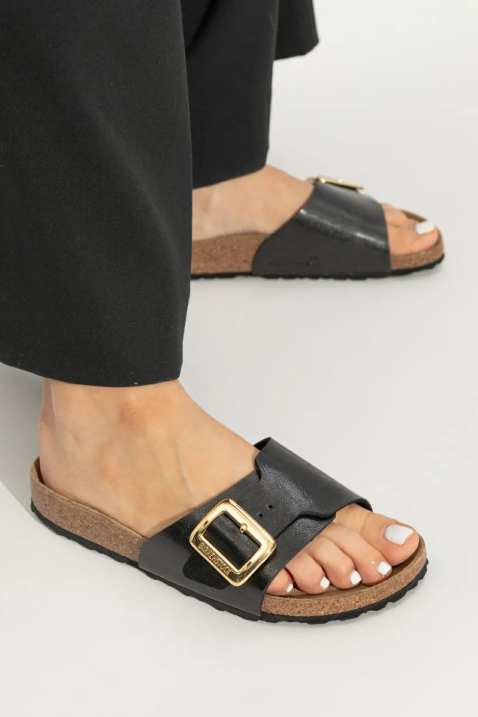 Birkenstock CZARNY Klapki `Catalina Cushion Buckle`