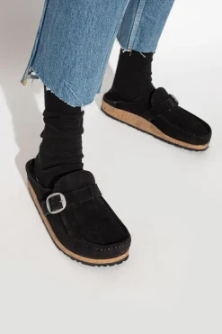 Birkenstock CZARNY Zamszowe klapki ‘Buckley’