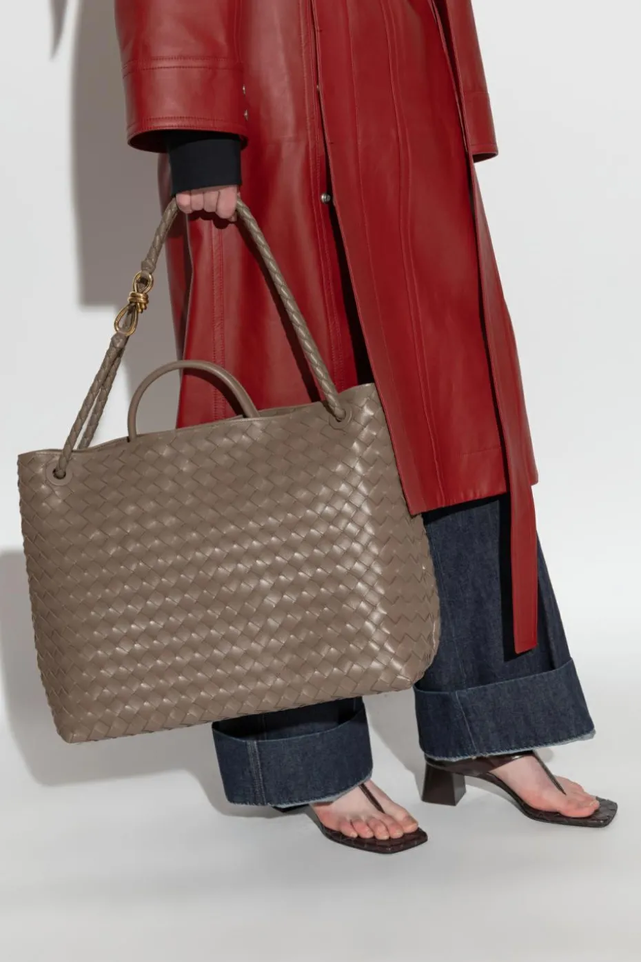 Bottega Veneta BRĄZOWY Torba do ręki `Andiamo Large`