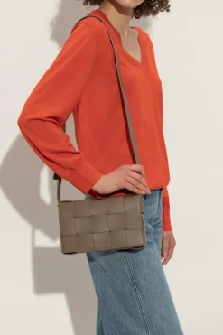 Bottega Veneta BRĄZOWY Torba na ramię ‘Cassette’
