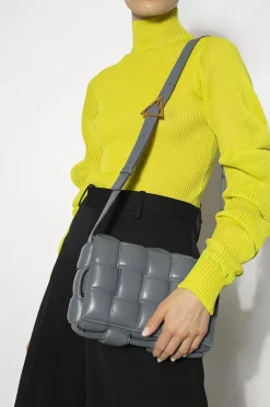 Bottega Veneta SZARY Torba na ramię ‘Padded Cassette’