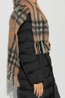Burberry beżowy Moherowy szal