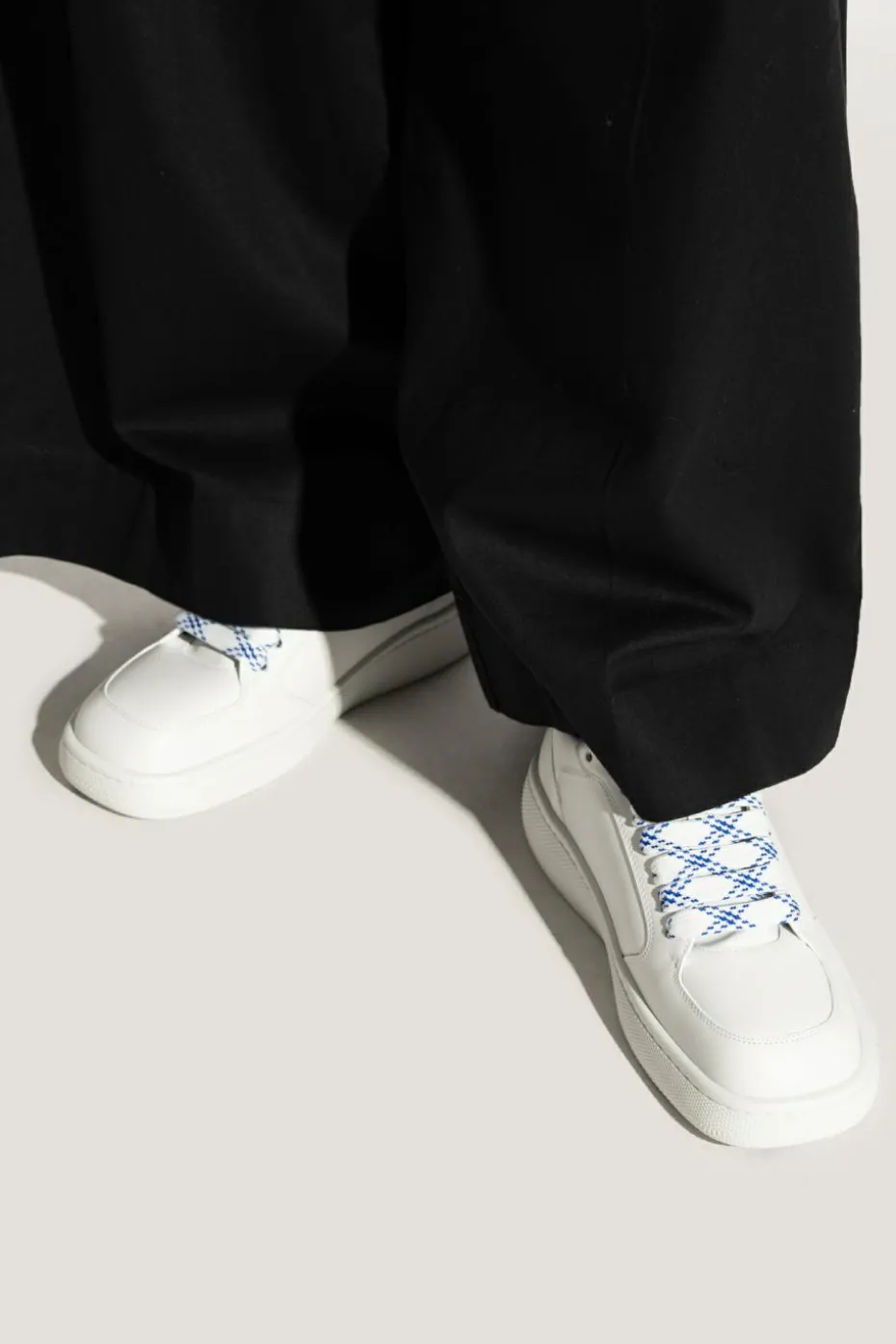 Burberry BIAŁY Buty sportowe ‘Stock’