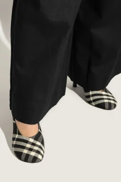 Burberry CZARNY Buty na obcasie ‘Baby’