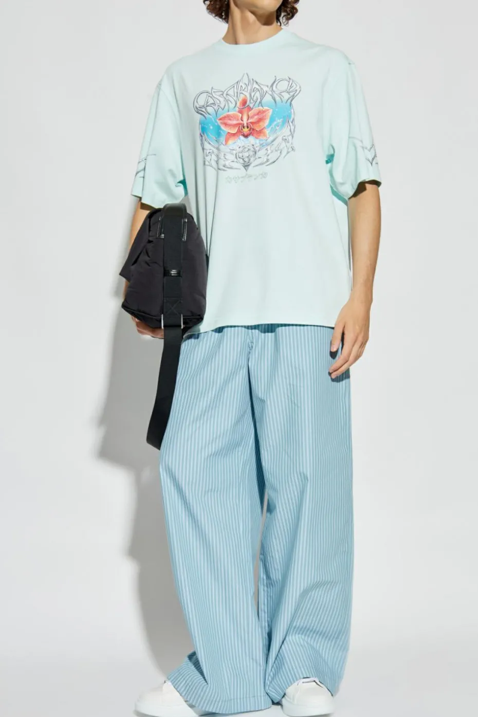 Casablanca jasnoniebieski T-shirt typu `oversize`