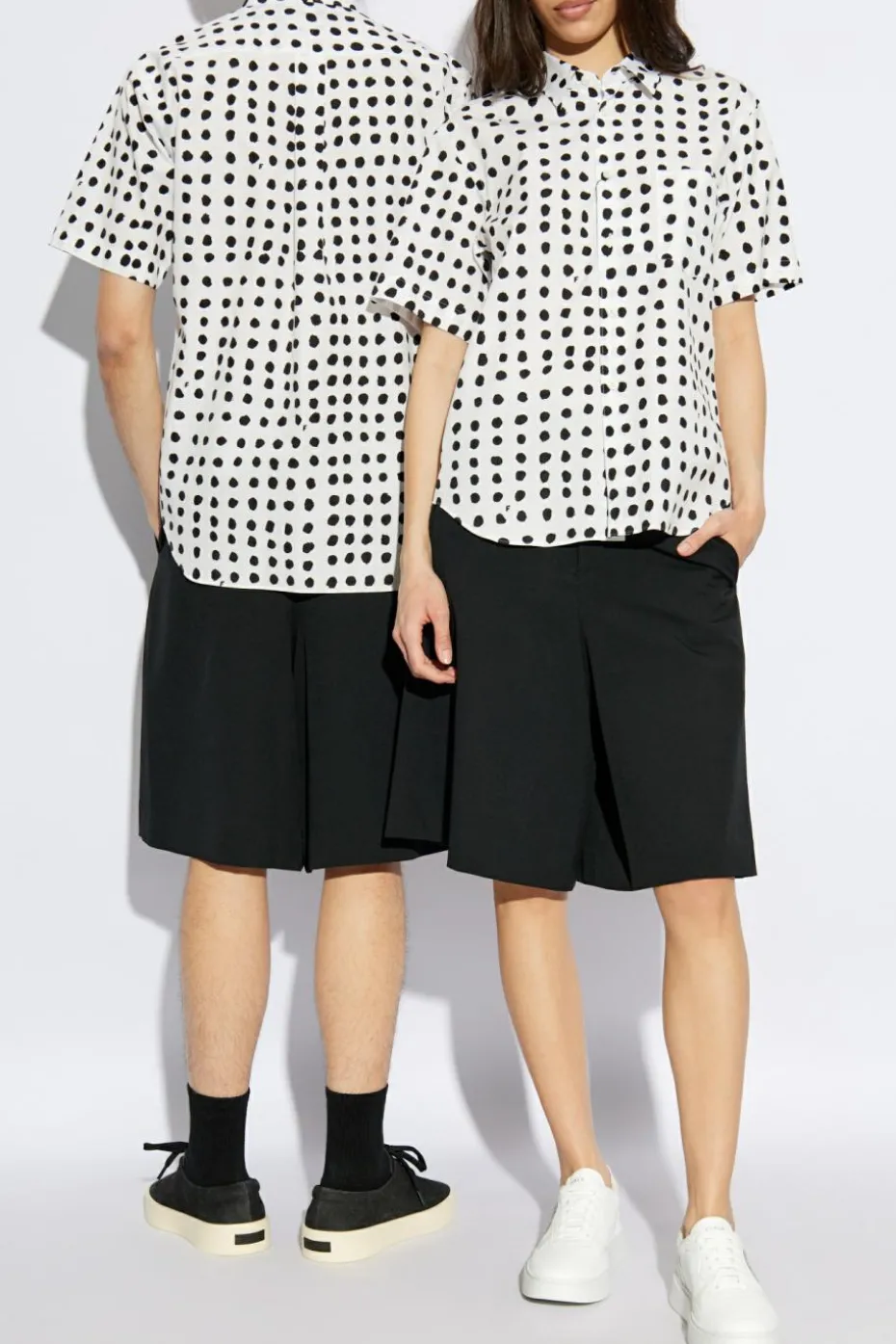 Comme des Garçons Black BIAŁY Koszula ze wzorem w kropki