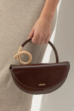 Cult Gaia BRĄZOWY Torba do ręki `Azariah`