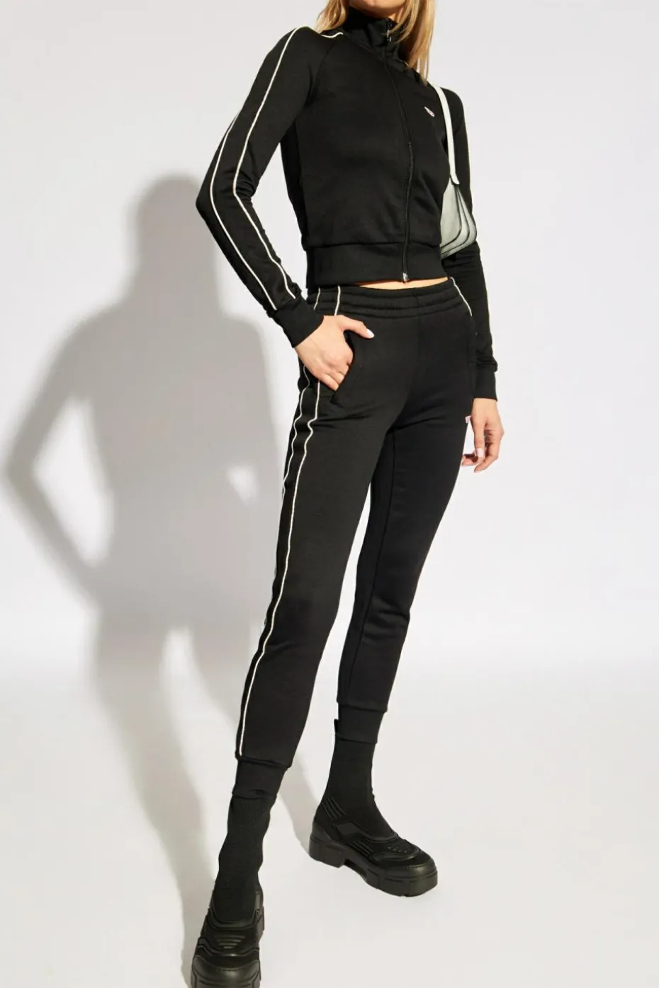 Diesel CZARNY Bluza `F-JAMILA-PIPING-D`