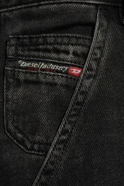 Diesel CZARNY Jeansy `D-SHIFT`