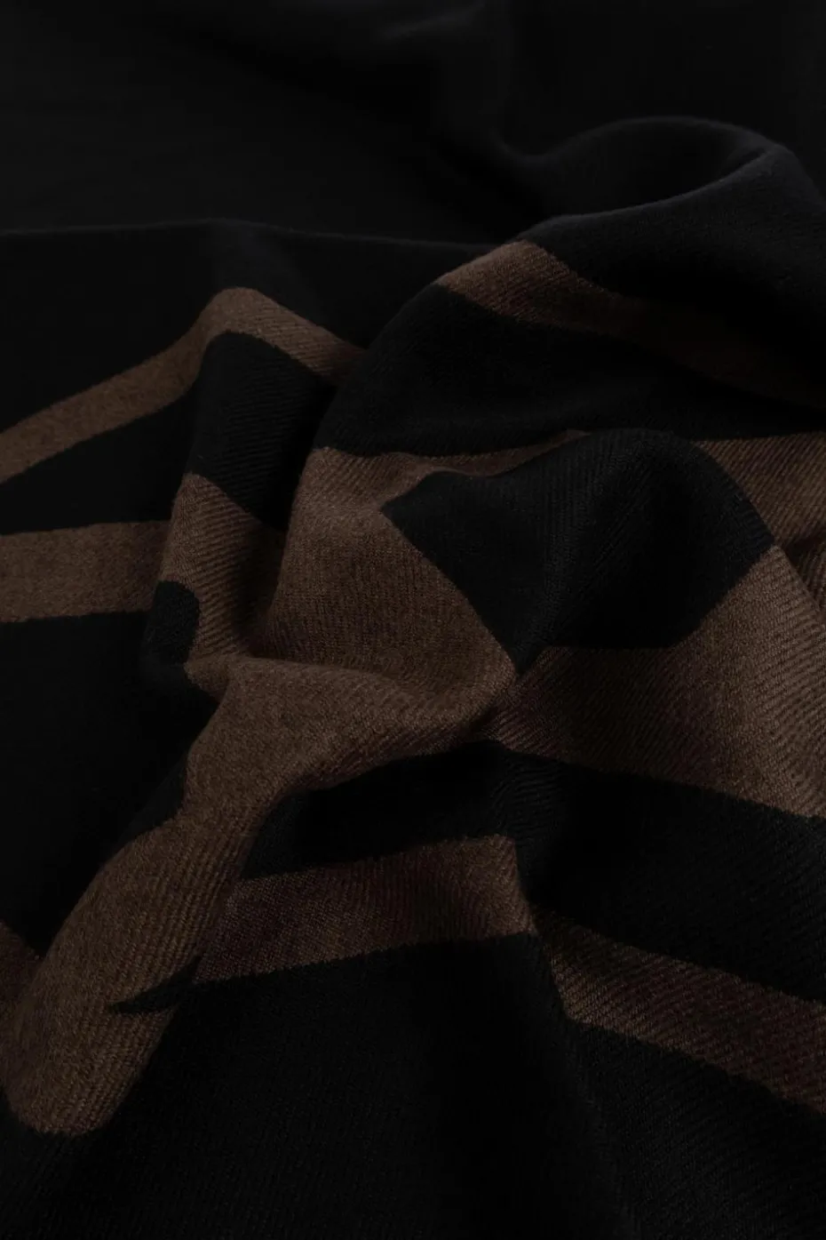 Diesel CZARNY Szal `S-TEVIE`