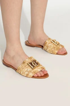 Dolce & Gabbana beżowy Klapki z aplikacją w kształcie logo