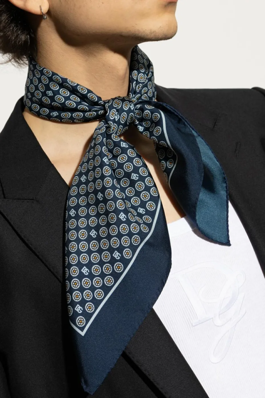 Dolce & Gabbana GRANATOWY Jedwabna chusta