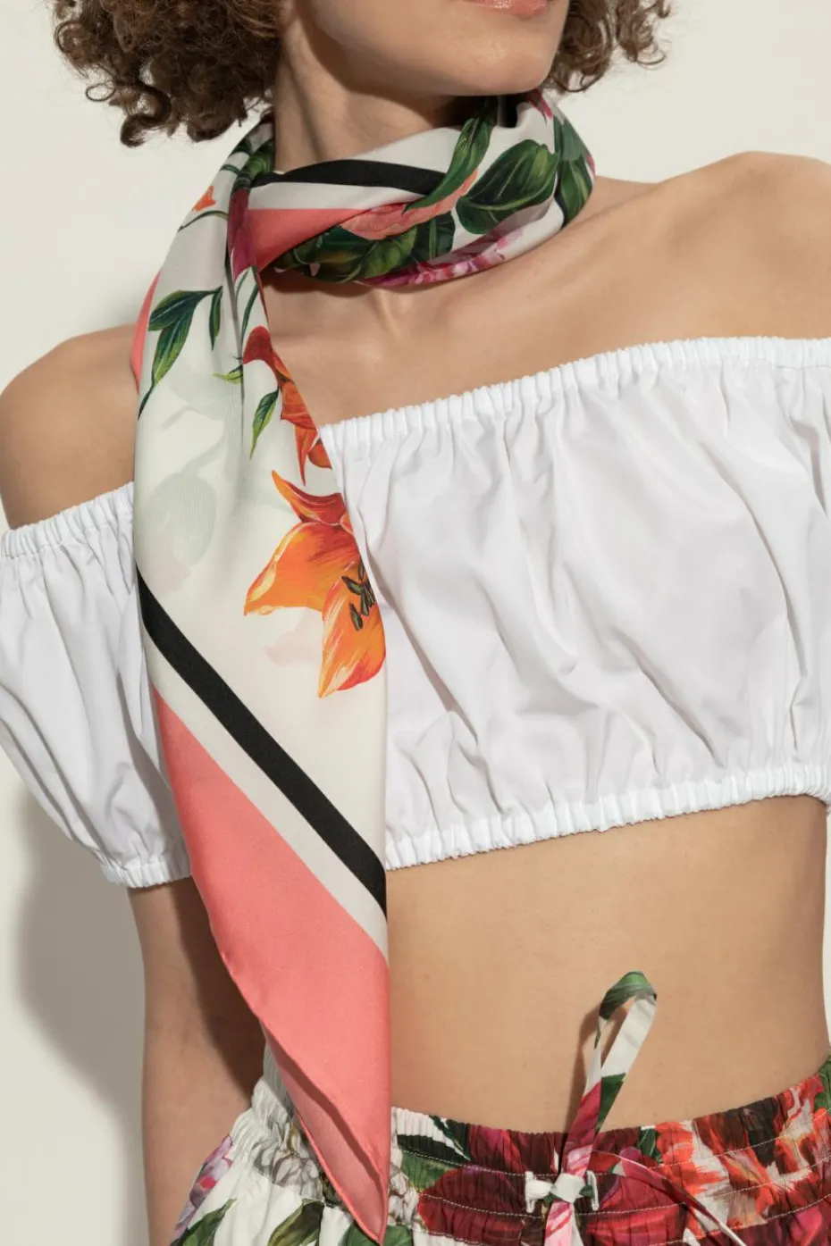 Dolce & Gabbana MULTIKOLOR Jedwabna chusta z motywem kwiatowym