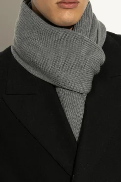 Dolce & Gabbana SZARY Wełniany szal