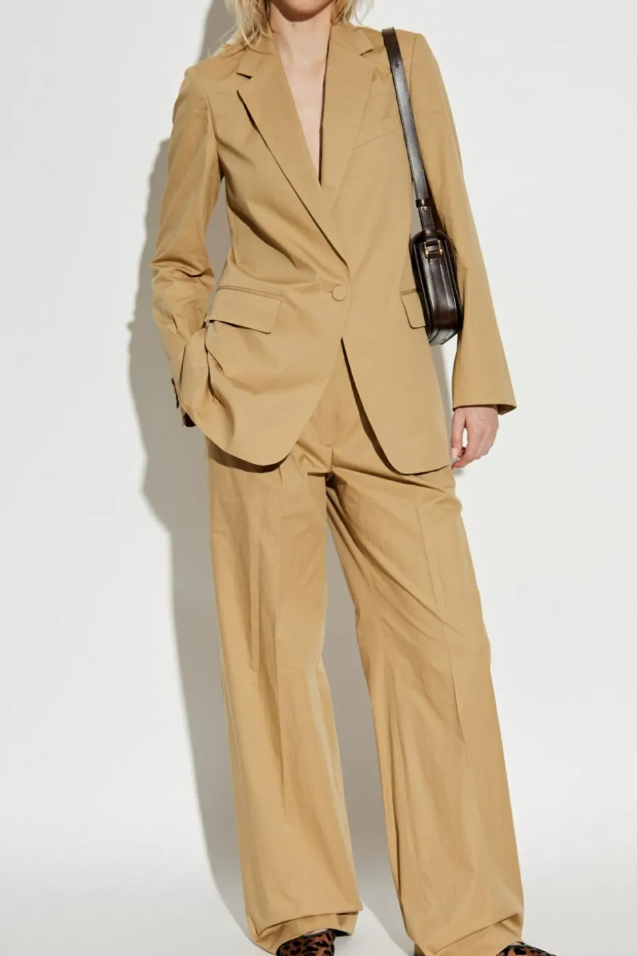 Dries Van Noten beżowy Spodnie z kieszeniami
