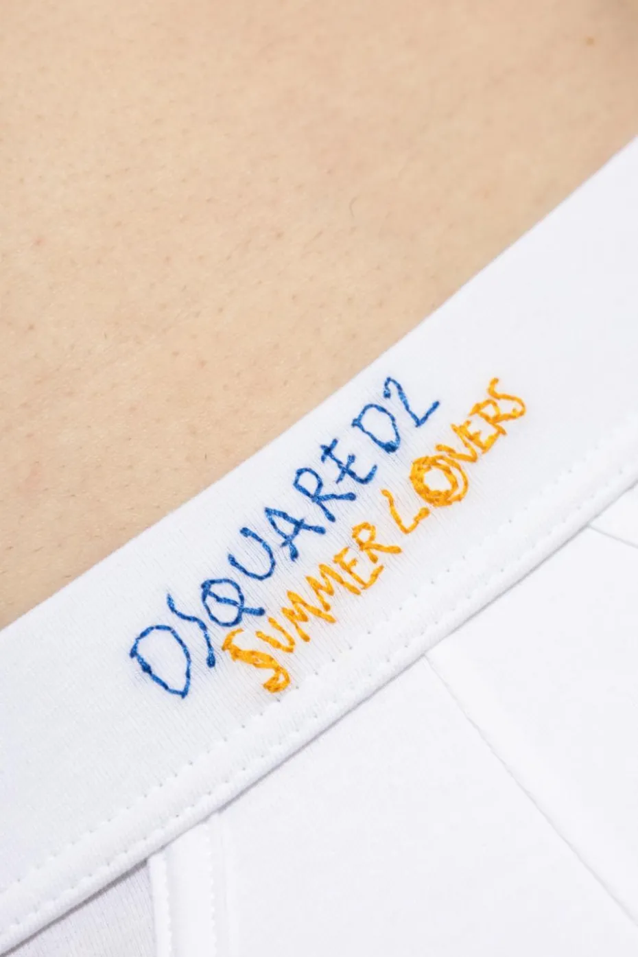Dsquared2 BIAŁY Slipy kapsuła `Summer Lovers`