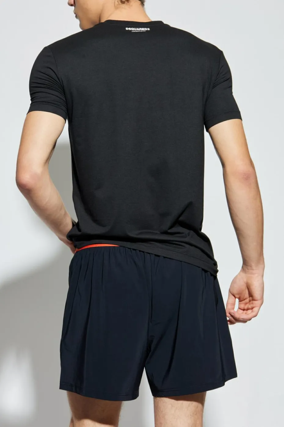 Dsquared2 CZARNY T-shirt z bieliźniany z okrągłym dekoltem