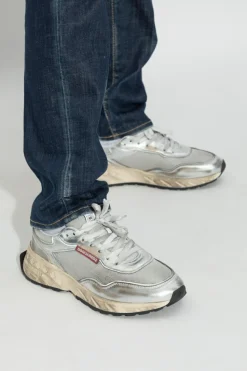 Dsquared2 SREBRNY Buty sportowe `Sprinter`