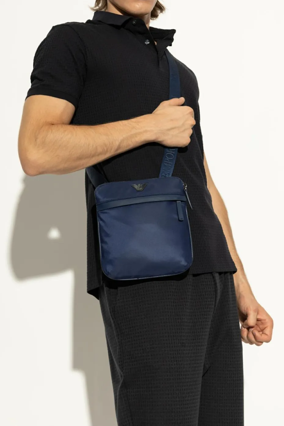 Emporio Armani GRANATOWY Torba na ramię