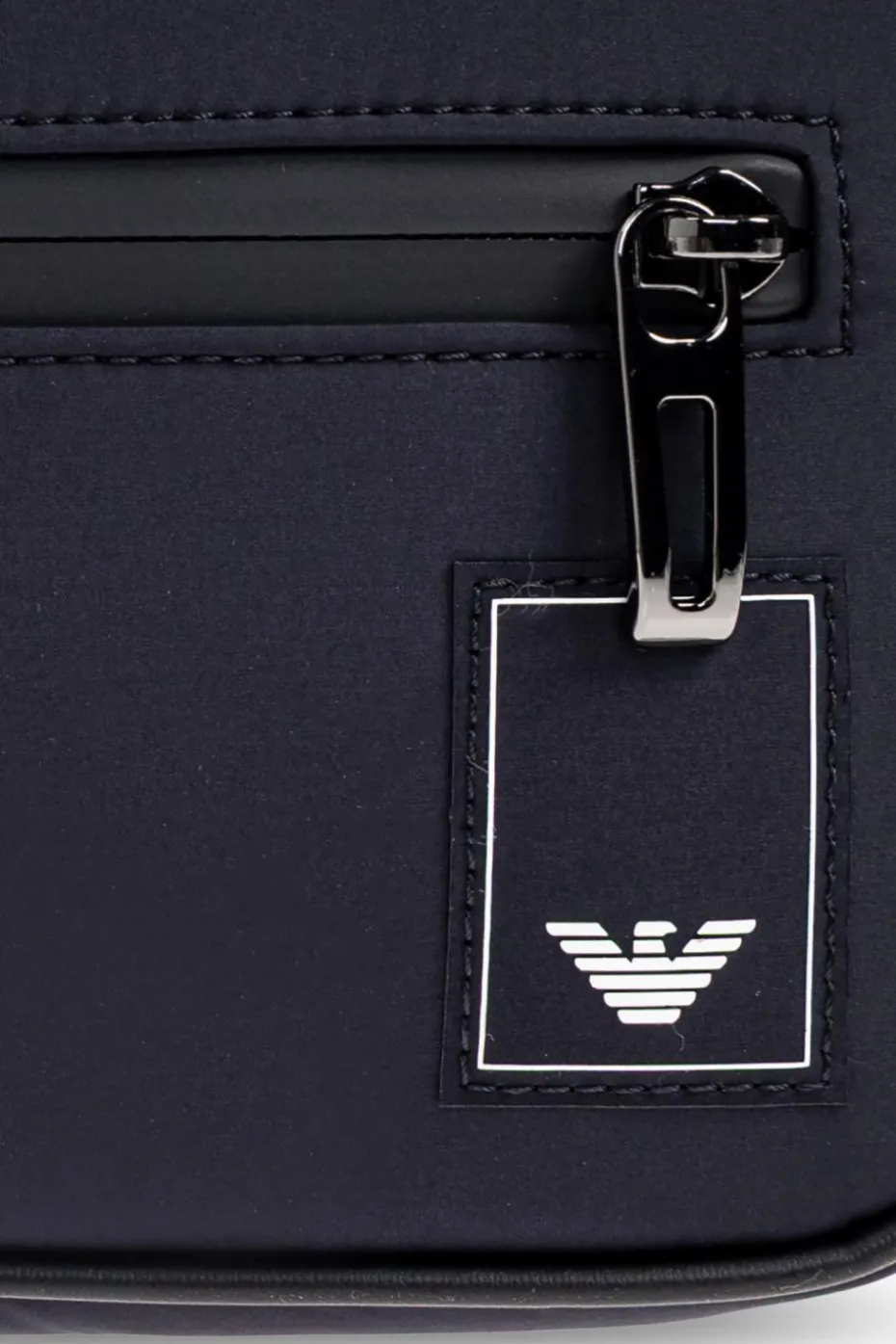 Emporio Armani GRANATOWY Torba na pas