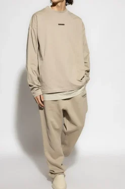 Fear Of God Essentials beżowy T-shirt z logo