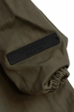Fear Of God Essentials Kids ZIELONY Kurtka z logo