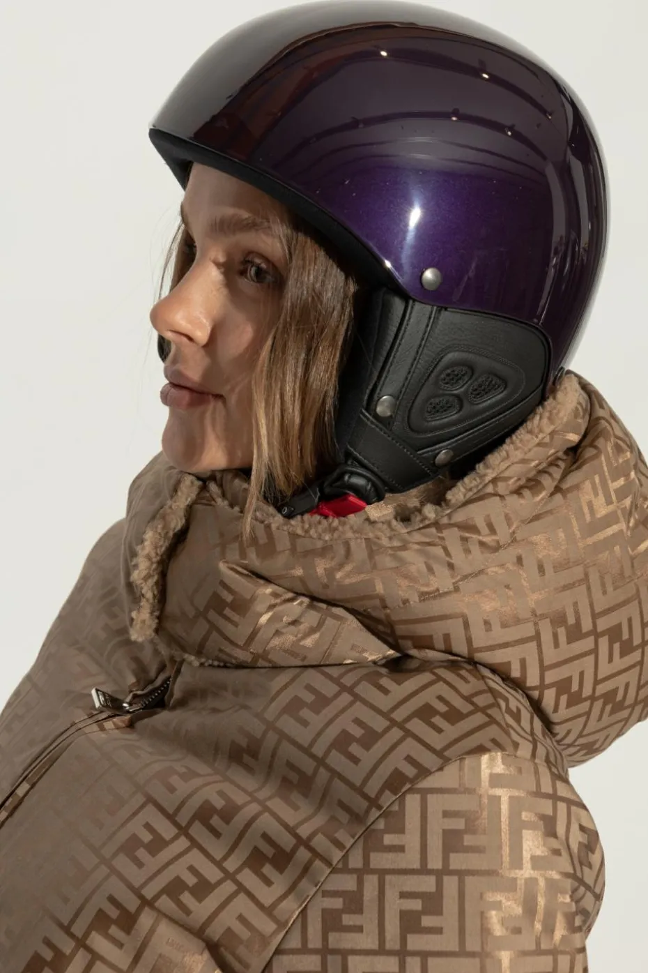 Fendi FIOLETOWY Kask narciarski