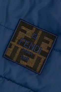 Fendi Kids GRANATOWY Ocieplana kurtka z naszywką z logo