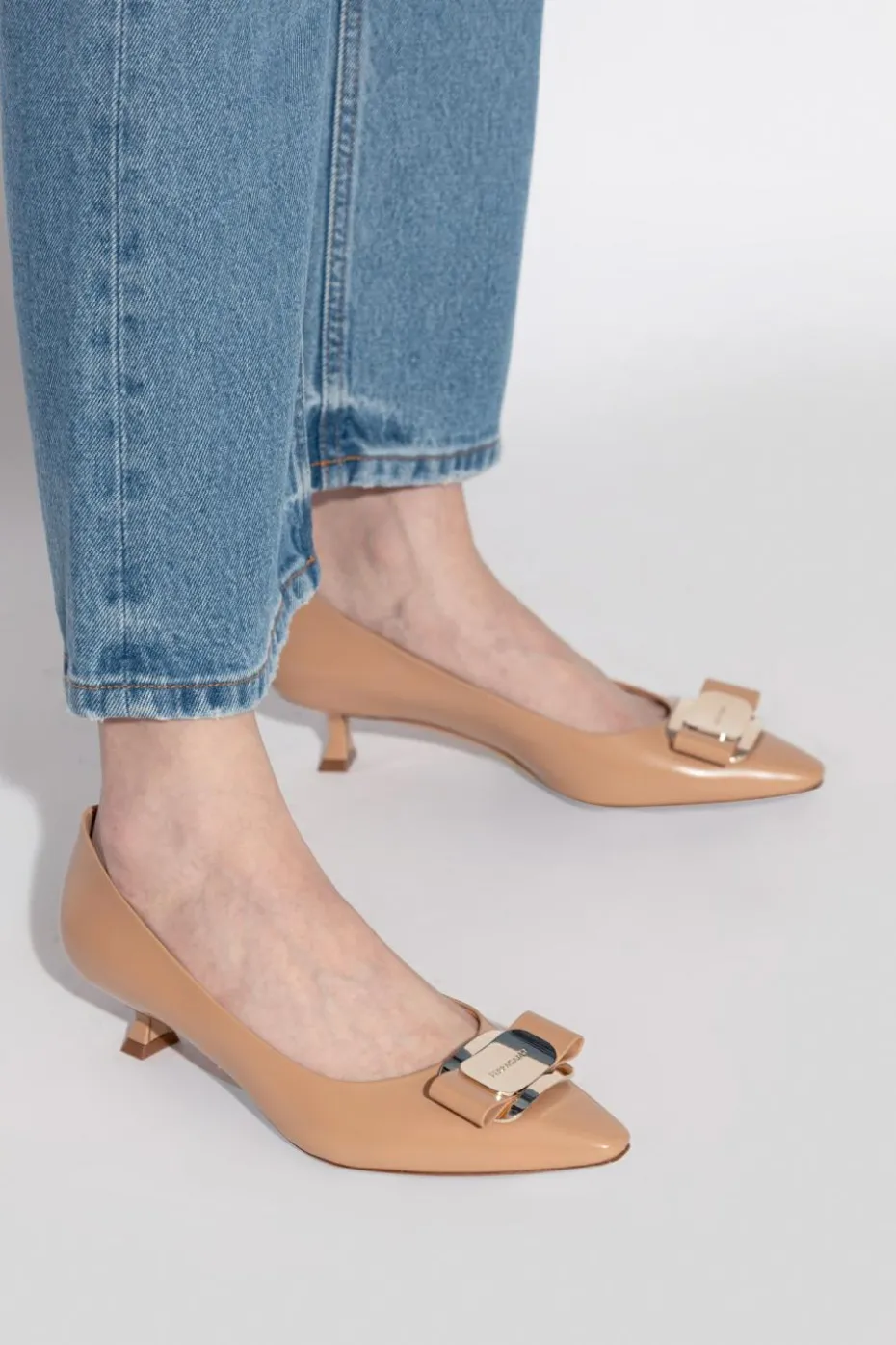 FERRAGAMO beżowy Buty na obcasie `Zelma`