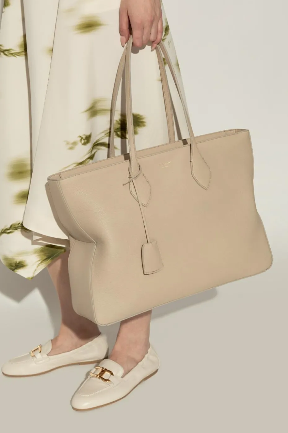 FERRAGAMO beżowy Skórzna torba typu `shopper`