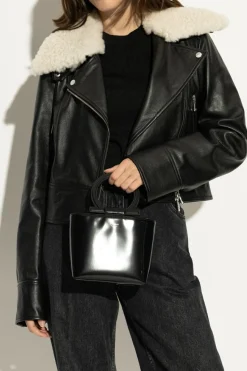 FERRAGAMO CZARNY Lakierowana torba do ręki