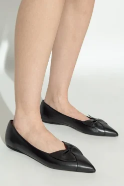 FERRAGAMO CZARNY Skórzane baleriny z kokardą